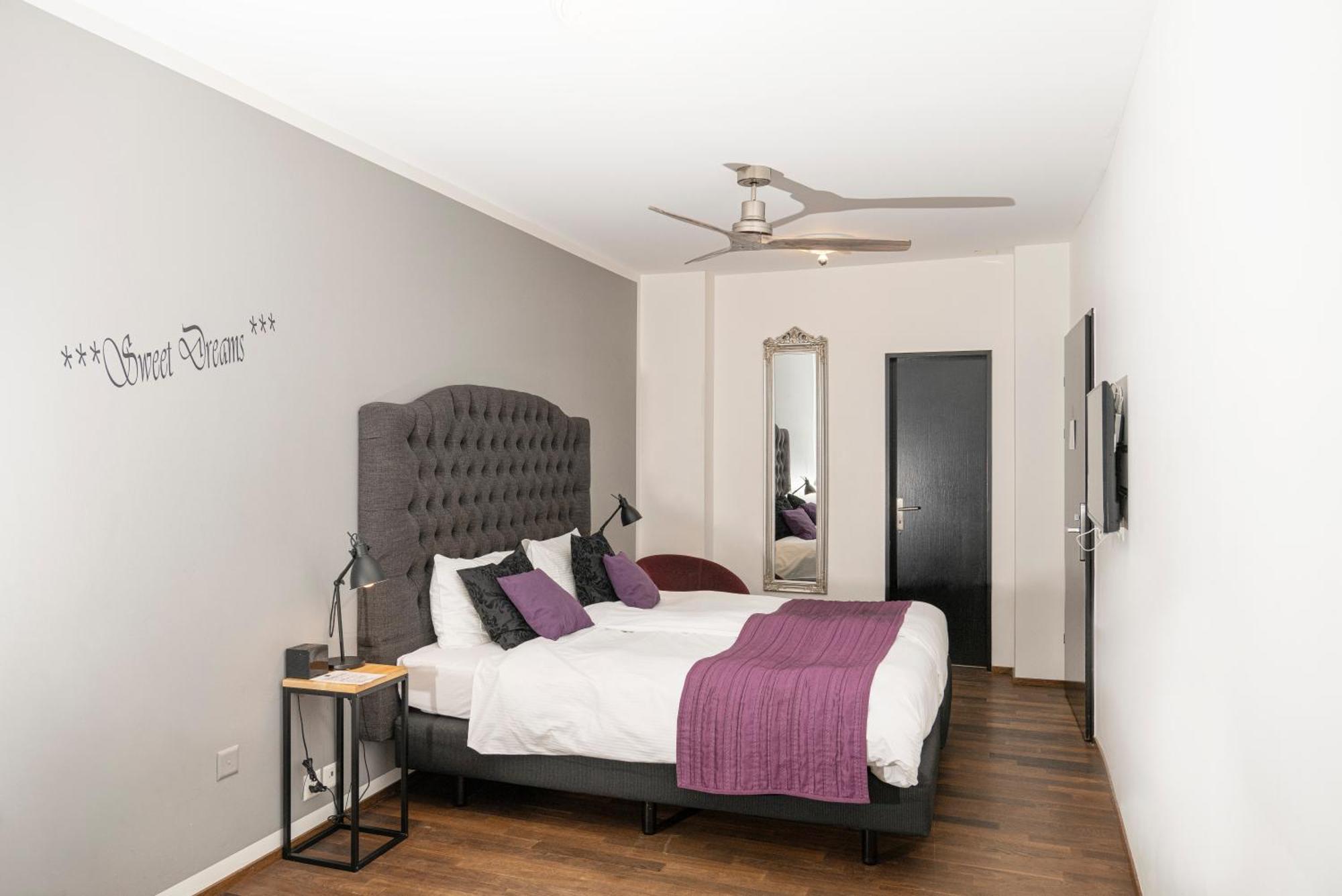 Boutique Hotel Weisses Kreuz - Adult Only Hotel Lucerna Esterno foto