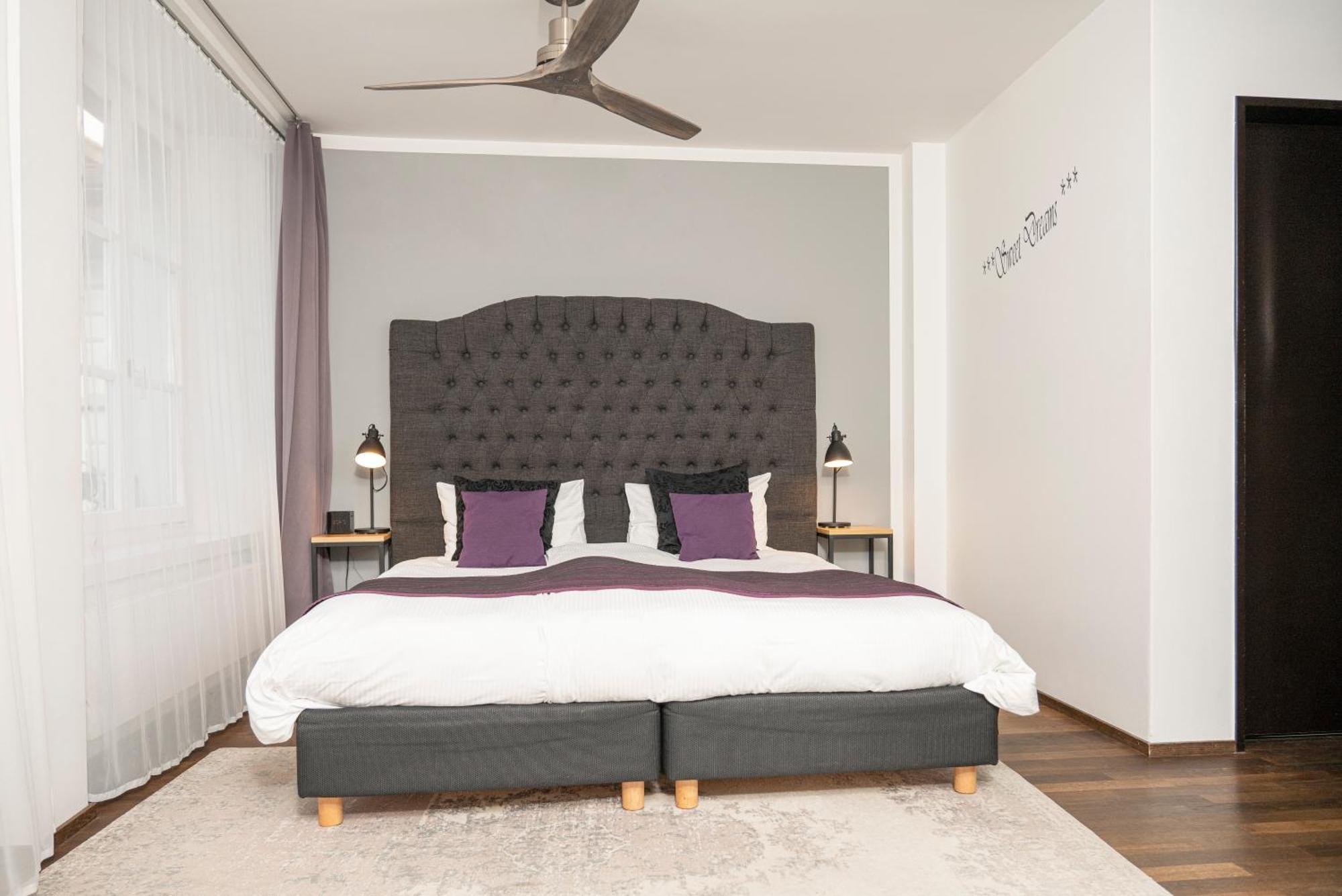 Boutique Hotel Weisses Kreuz - Adult Only Hotel Lucerna Esterno foto