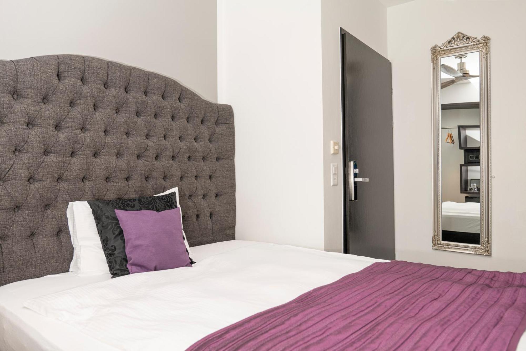 Boutique Hotel Weisses Kreuz - Adult Only Hotel Lucerna Esterno foto