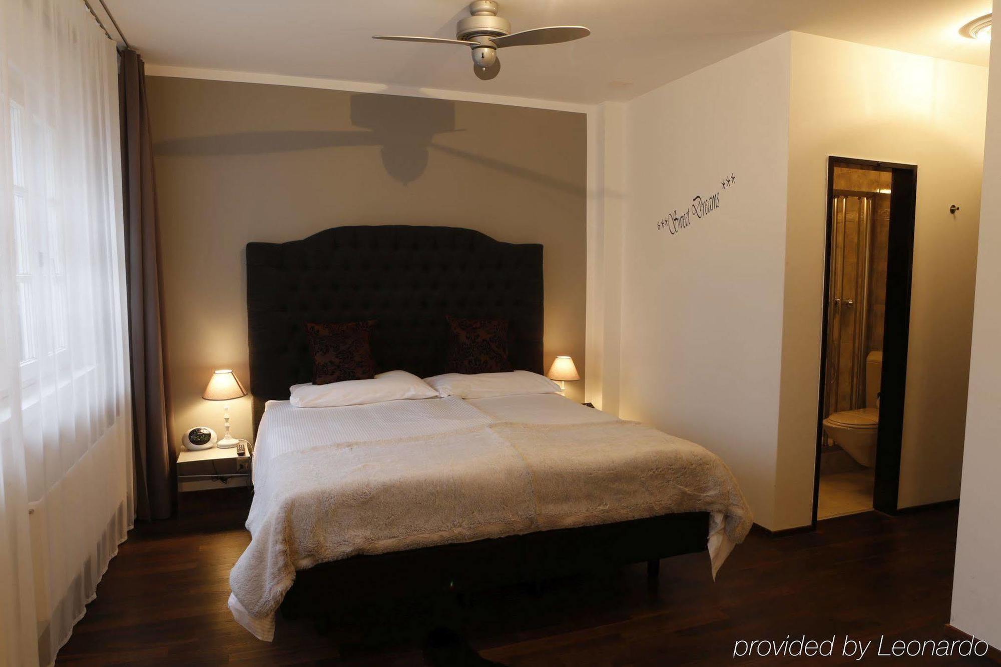 Boutique Hotel Weisses Kreuz - Adult Only Hotel Lucerna Esterno foto