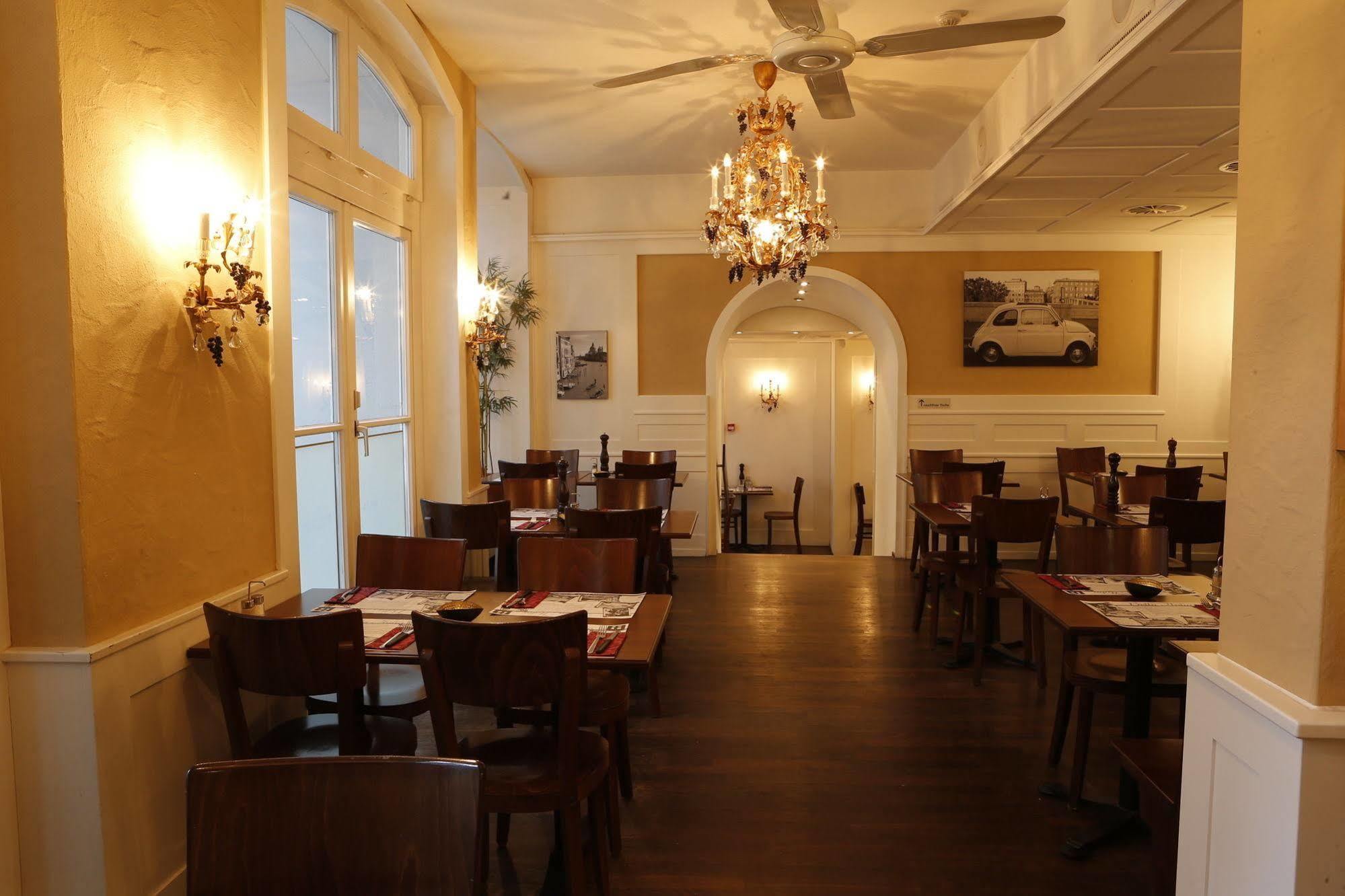 Boutique Hotel Weisses Kreuz - Adult Only Hotel Lucerna Esterno foto